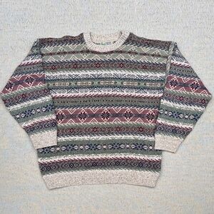 Vintage Grandpa Style Granola Sweater Red and Green Christmas Colours